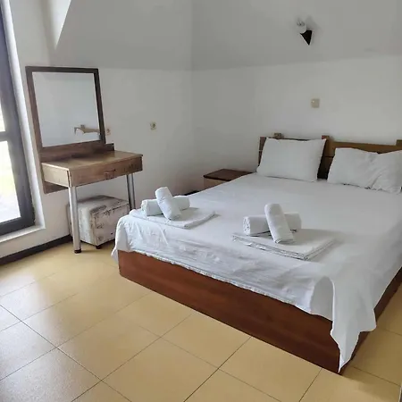 зонарита Хотел Приморско