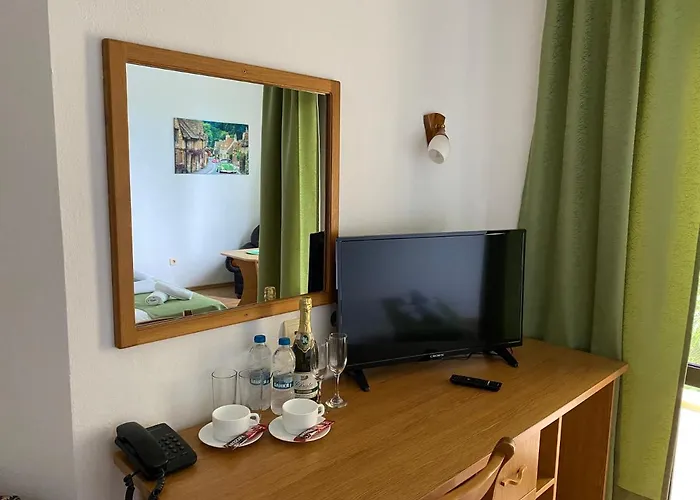 зонарита 2* Πριμόρσκο